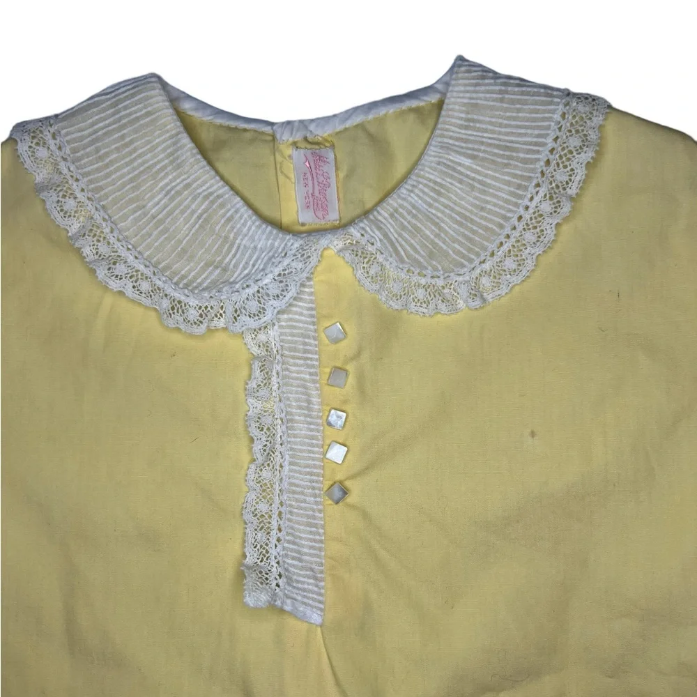 Miss L. Brogan Inc. New York Vintage Yellow Lace Cotton Romper Pearl Button Snap - Picture 4 of 15
